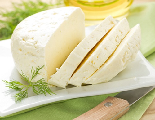 el queso nos aporta vitaminas