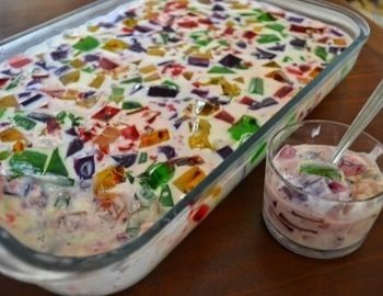 gelatina de colores con pia