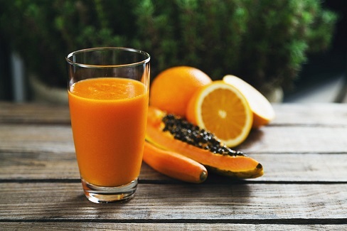 jugo de papaya y naranja