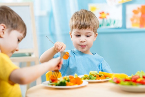 ensear desde la niez a comer saludable