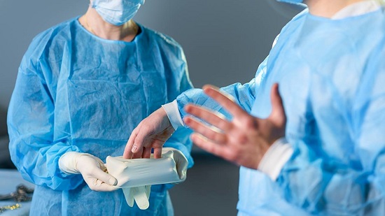 cirug�a para ponerle implantes