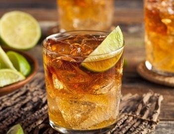 tres c�cteles tradicionales con tequila